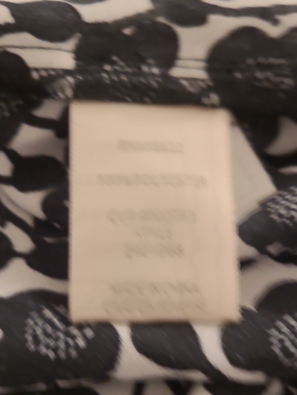 Max Studio Black and White Geometric-Print Midi Dress - Picture 11 of 12